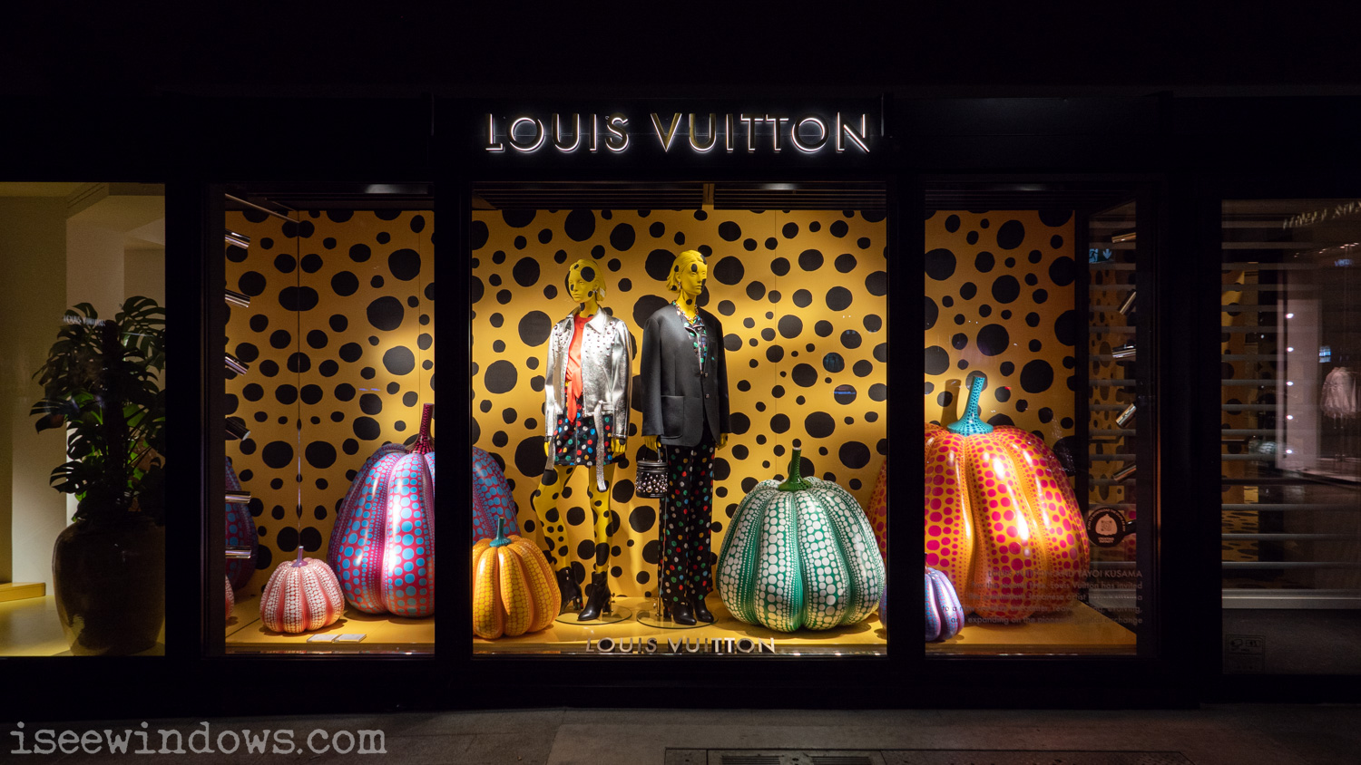 Yayoi Kusamas giant sculpture looks over Louis Vuittons Paris store